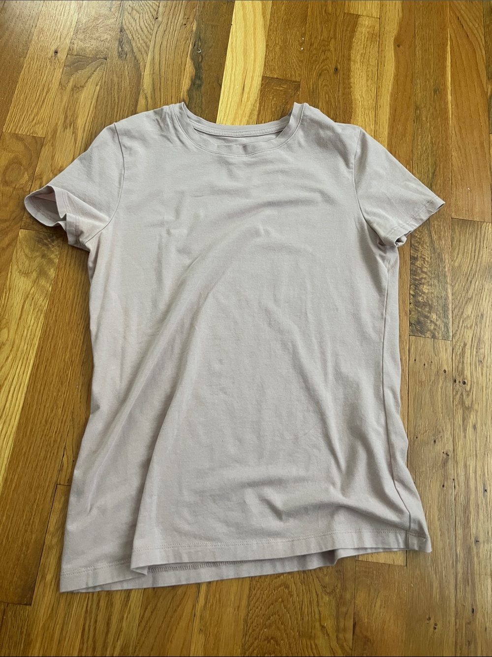 Lord & Taylor Women's Short Sleeve Crewneck Tee in Pale Mauve